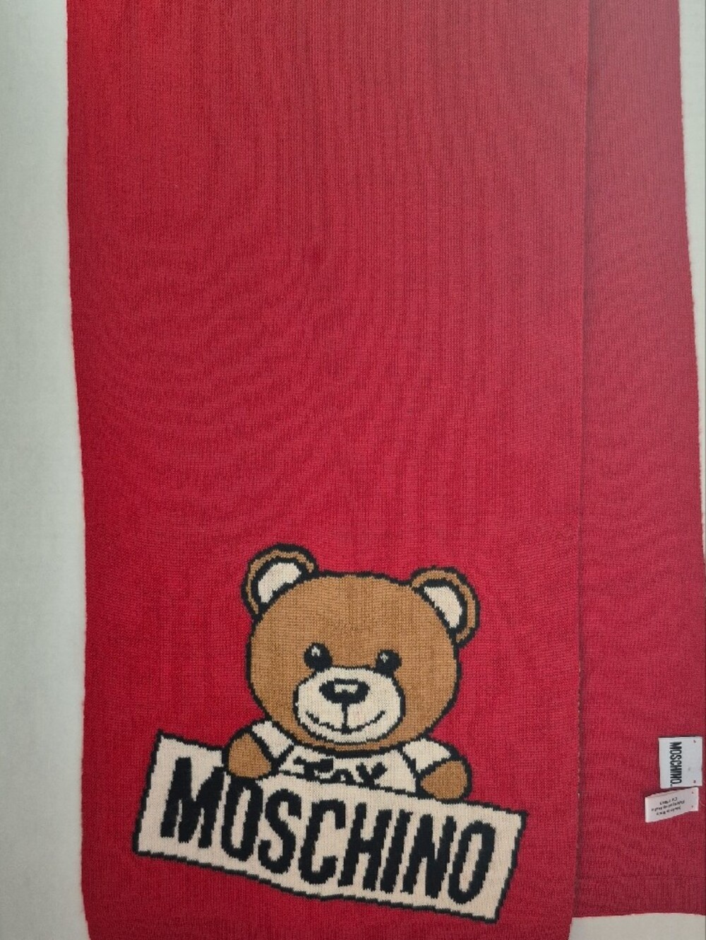 NWOT Genuine Moschino Women Red Teddy Bear Knit Winter Scarf with Logo